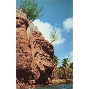 Vintage Coin Divers at Umatac Guam Postcard Mike Roberts Ben Cespedes C6193